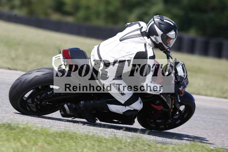 /44 09.08.2025 Plüss Moto Sport ADR/Freies Fahren/12